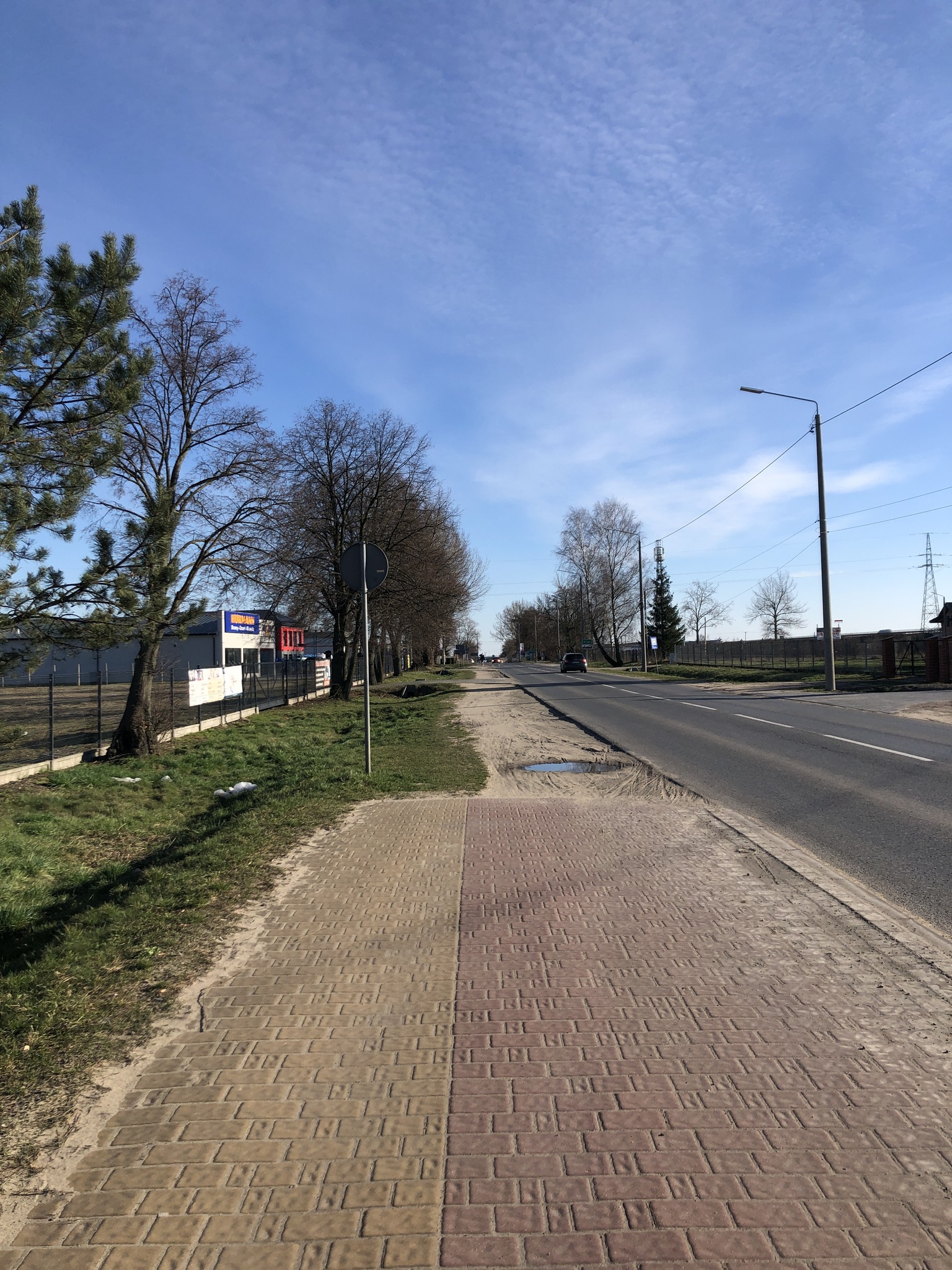 Powiat i Gmina: Podpisali umowę na modernizację drogi 