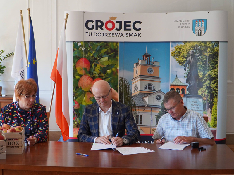 Modernizacja gminy Grójec: Kolejne umowy podpisane