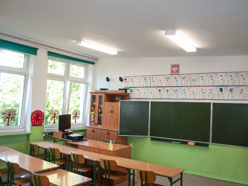 Szkolnictwo: Co słychać w Częstoniewie ? (Zdjęcia)